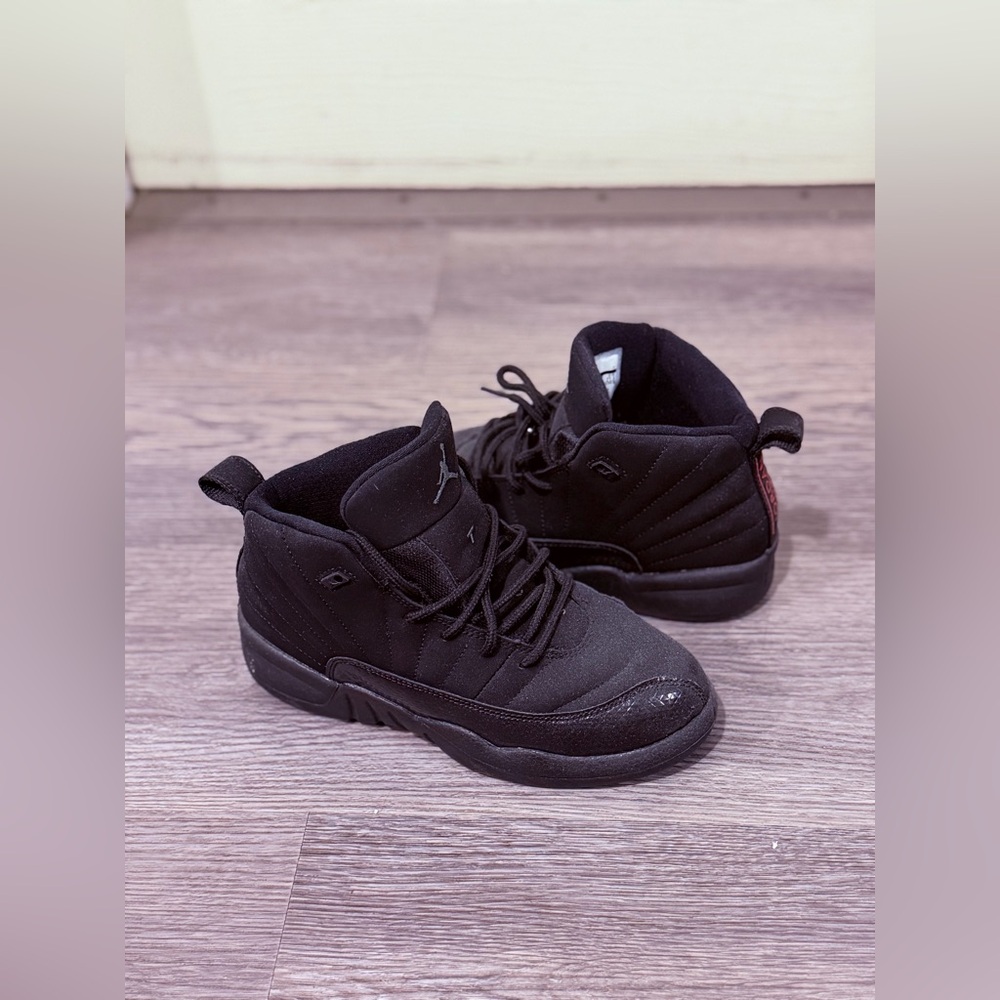 🖤🩷 Air Jordan Retro 12 ‘Rush Pink’ Size 2.5Y - Picture 2 of 7